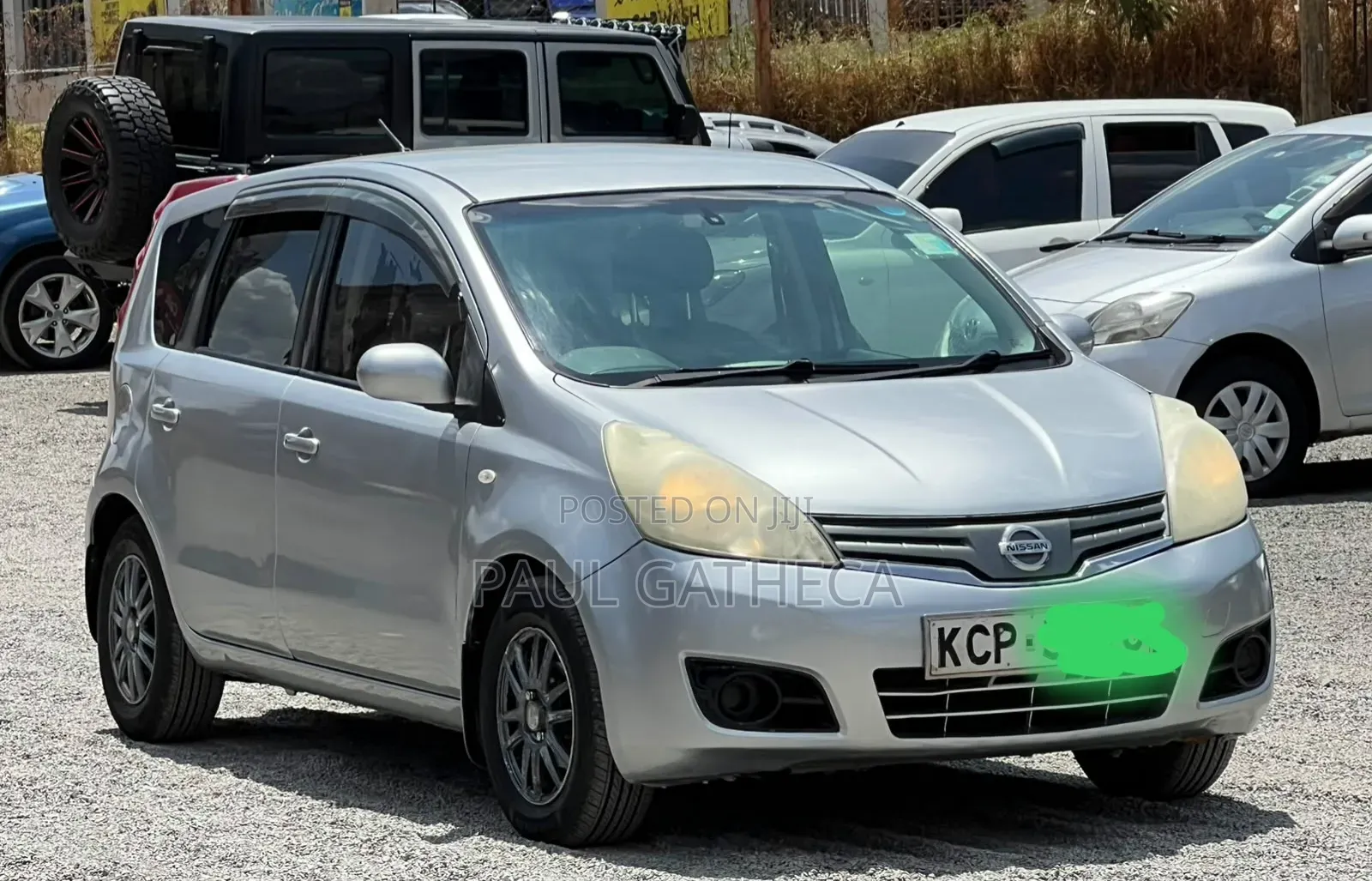 Nissan Note 2011 Silver