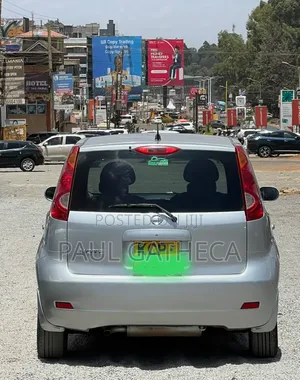 Nissan Note 2011 Silver