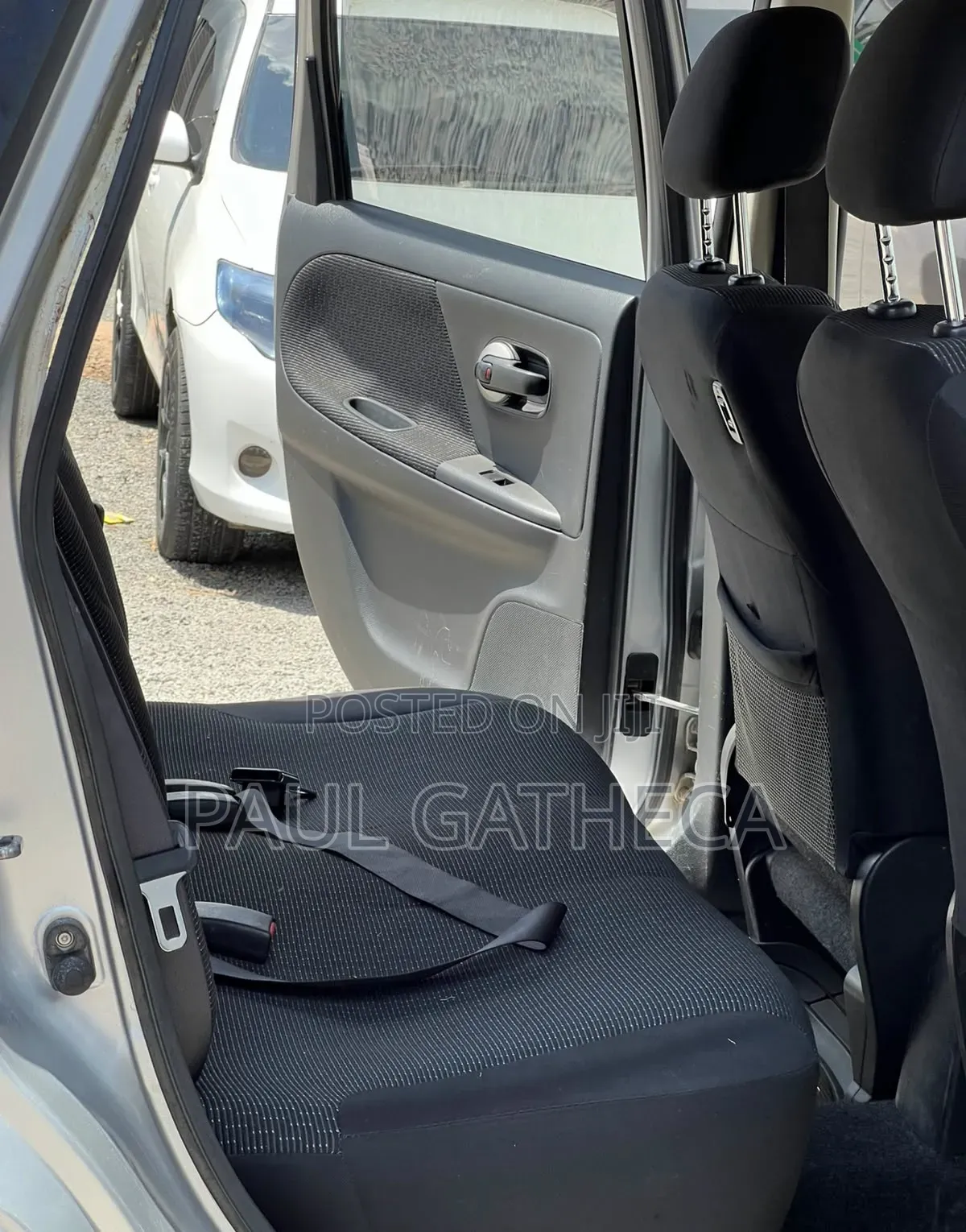 Nissan Note 2011 Silver
