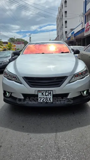 Toyota Mark X 2010