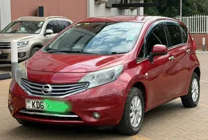Nissan Note 2014 Red