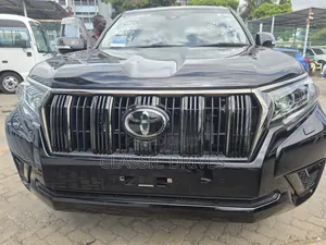 Toyota Land Cruiser Prado 2021