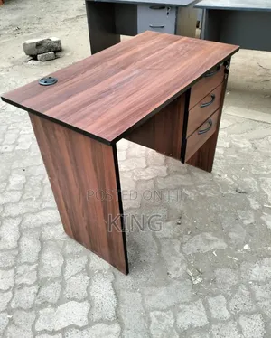 Plactical Office Desk/ Roman Three Drawer Office Desk