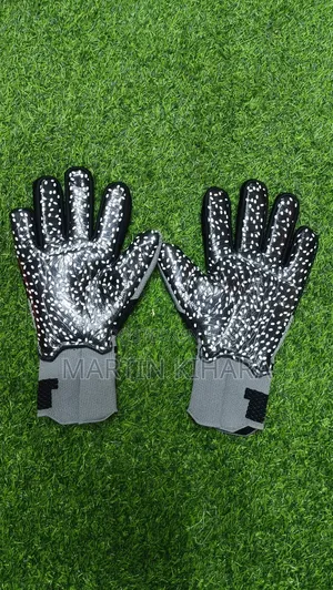 Goalkeeper Gloves