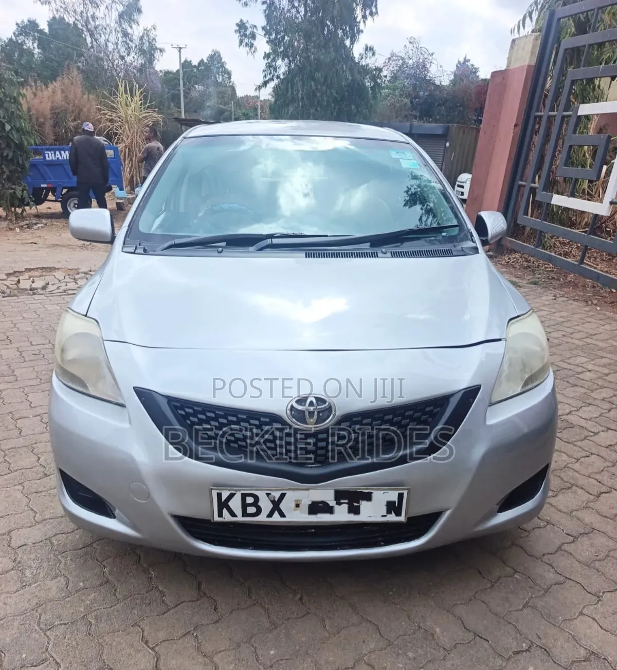 Toyota Belta 2006 Silver