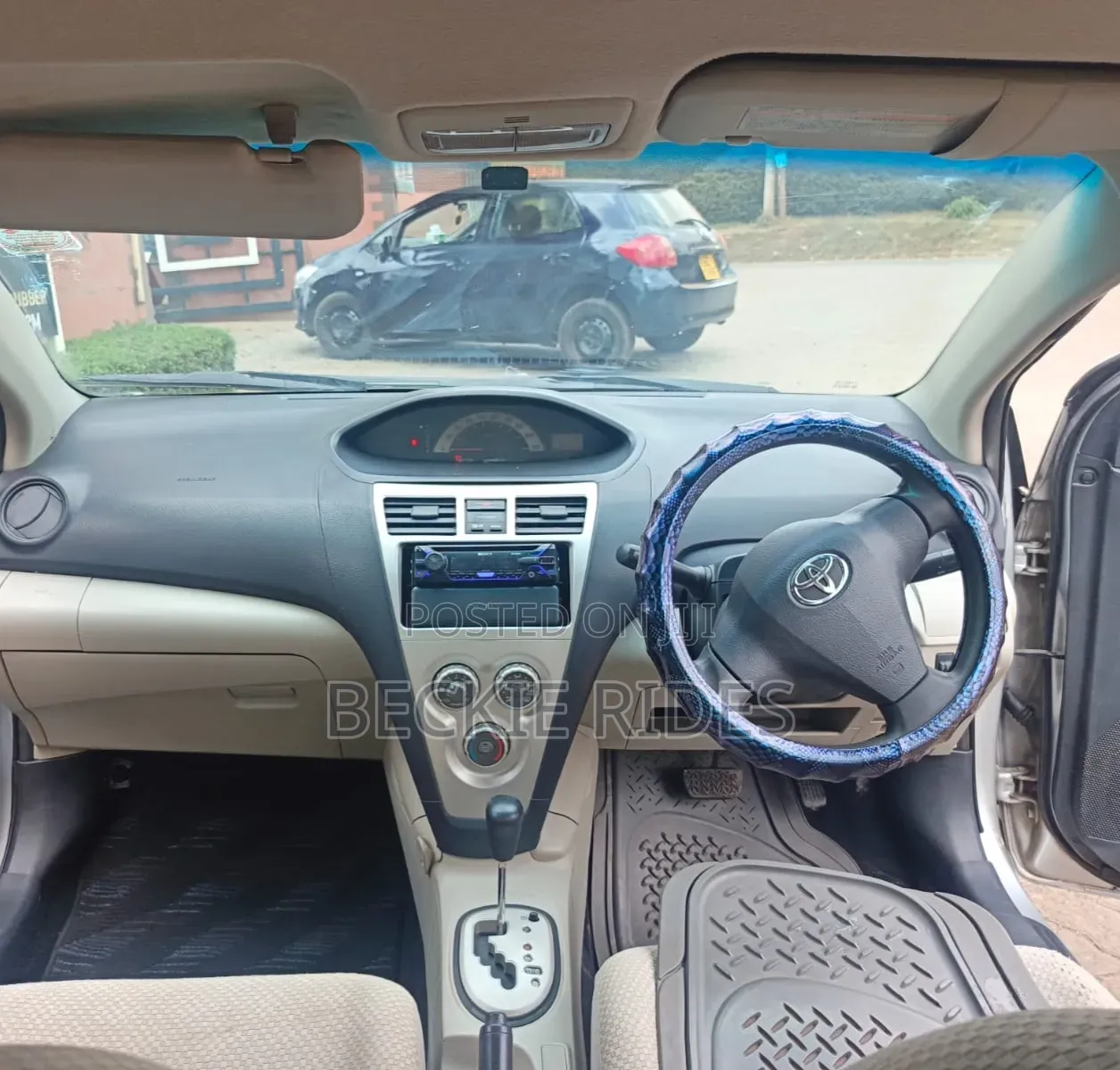 Toyota Belta 2006 Silver