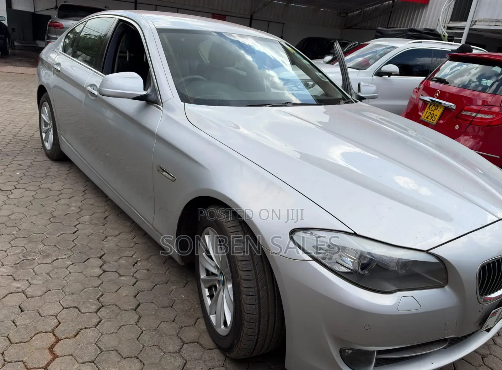 BMW 523i 2012 Silver