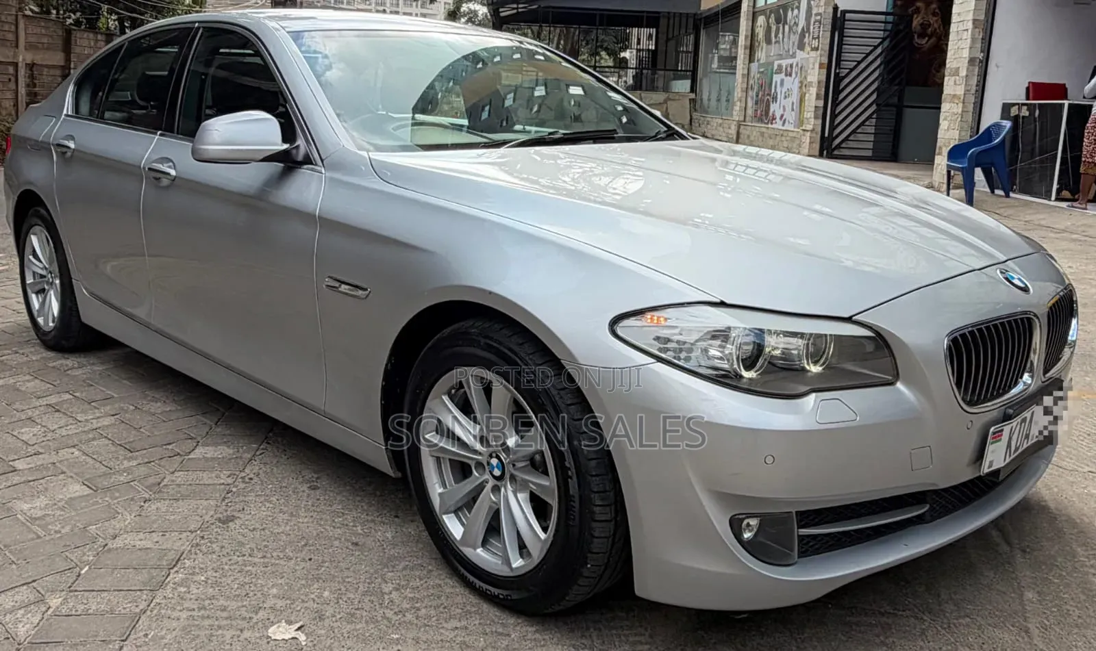 BMW 523i 2012 Silver