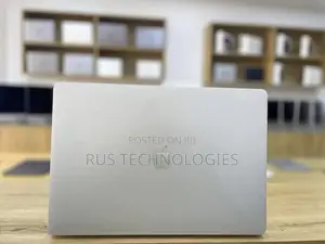 Laptop Apple MacBook Pro 2018 32GB Intel Core i7 SSD 512GB