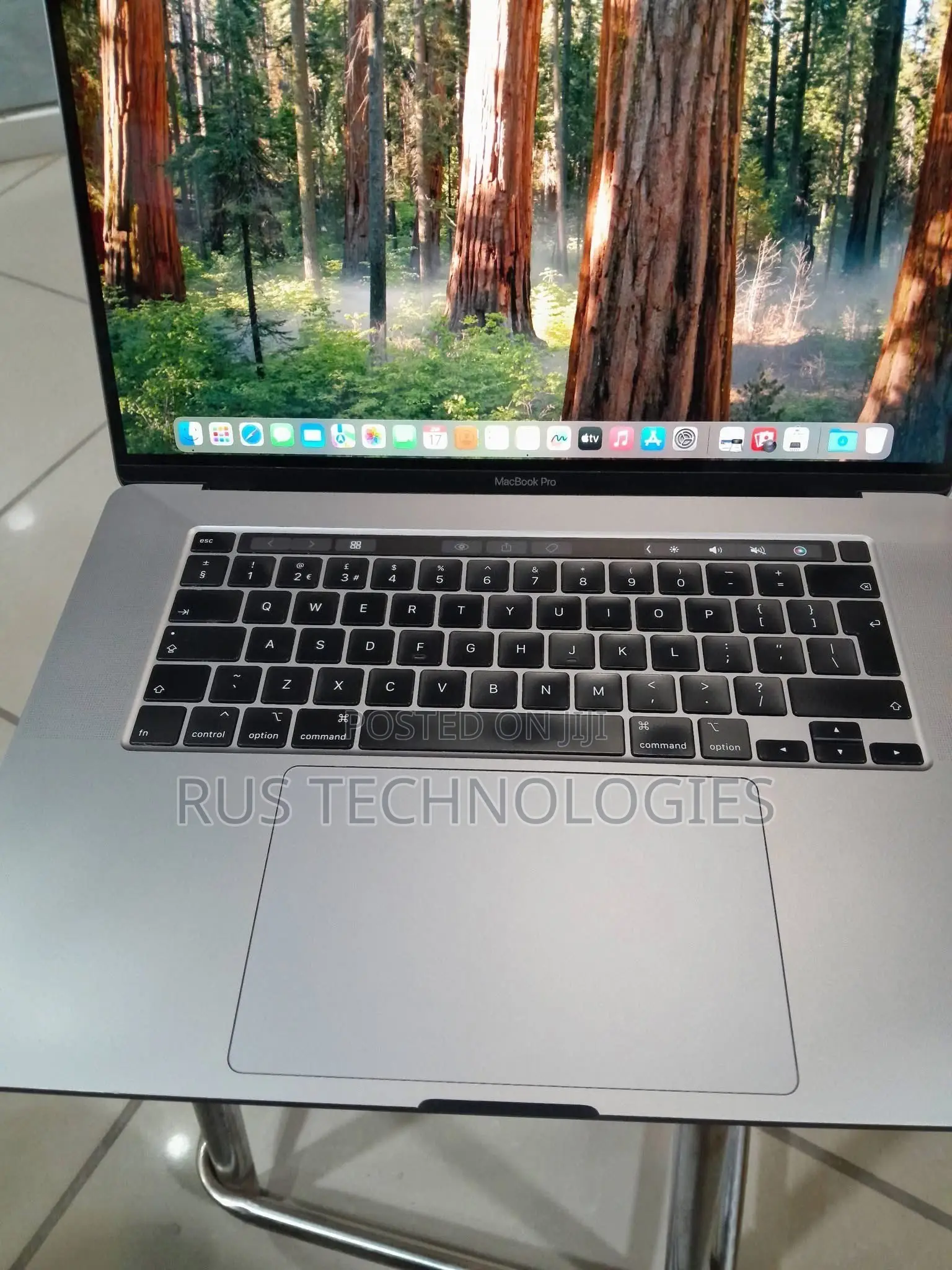 Laptop Apple MacBook Pro 2018 32GB Intel Core i7 SSD 512GB
