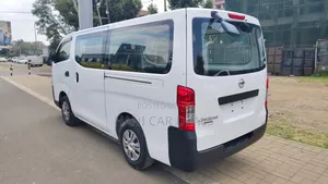 Nissan Caravan (Urvan) 2020 White