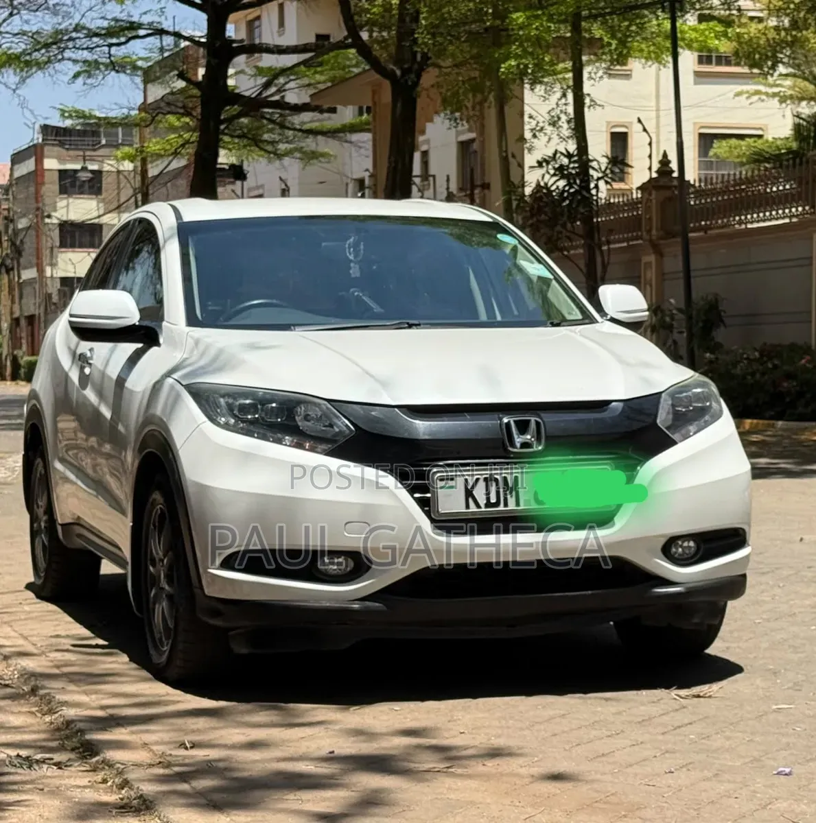 Honda Vezel 2016 White