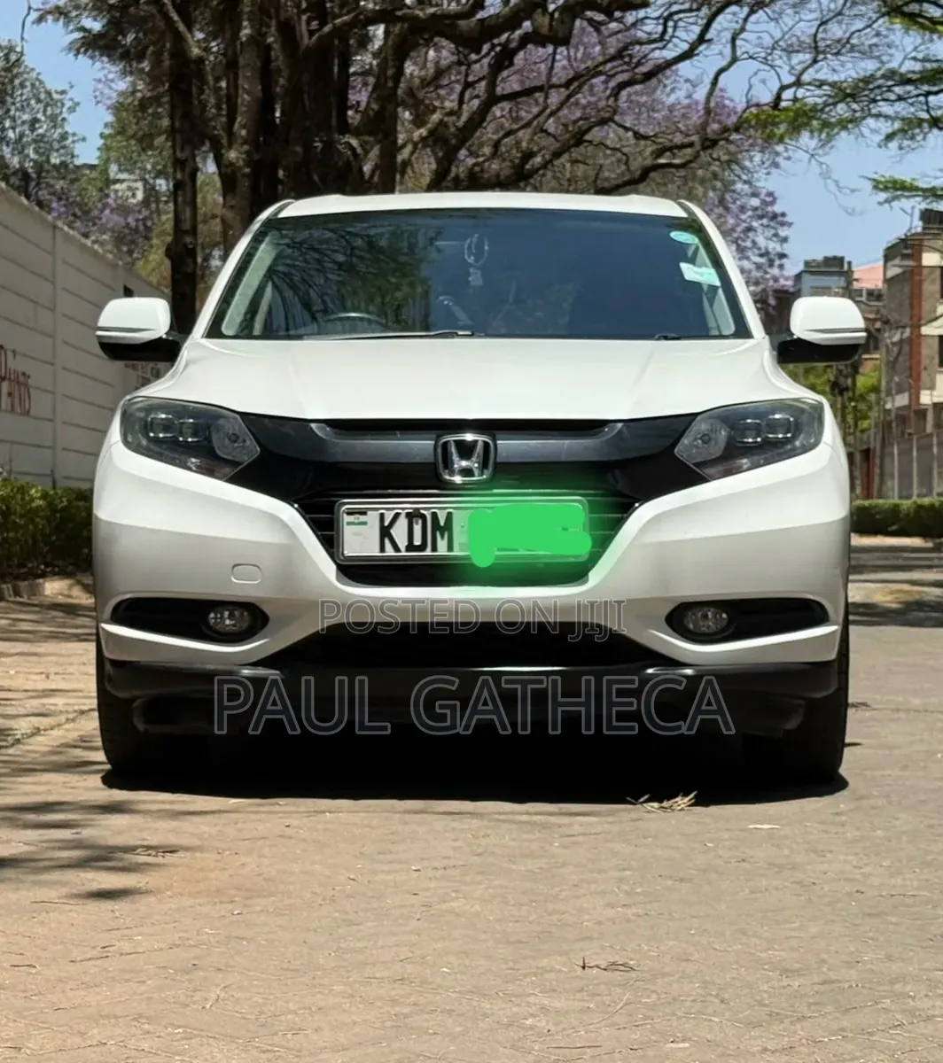 Honda Vezel 2016 White