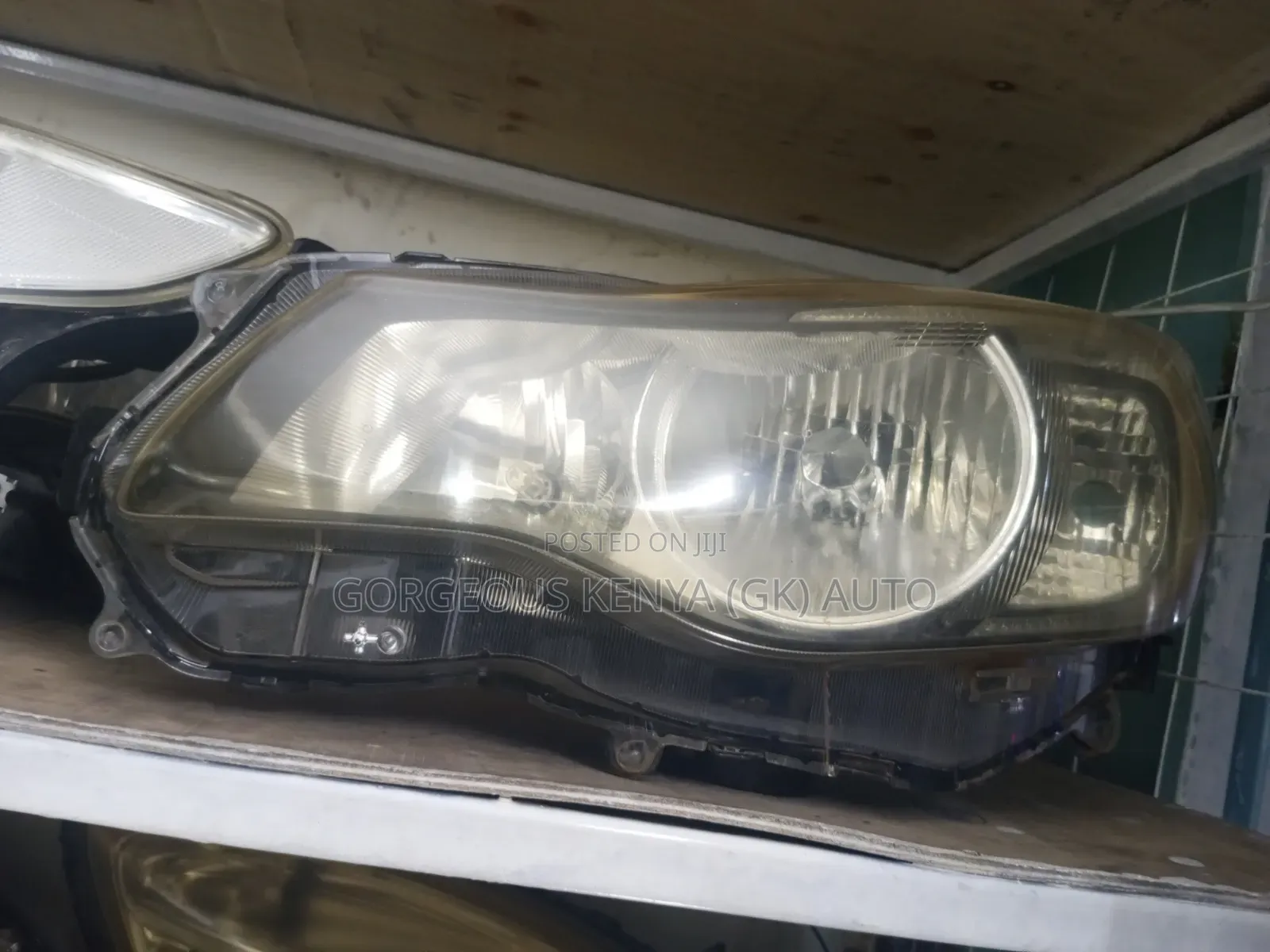 N16 Headlights Xenon