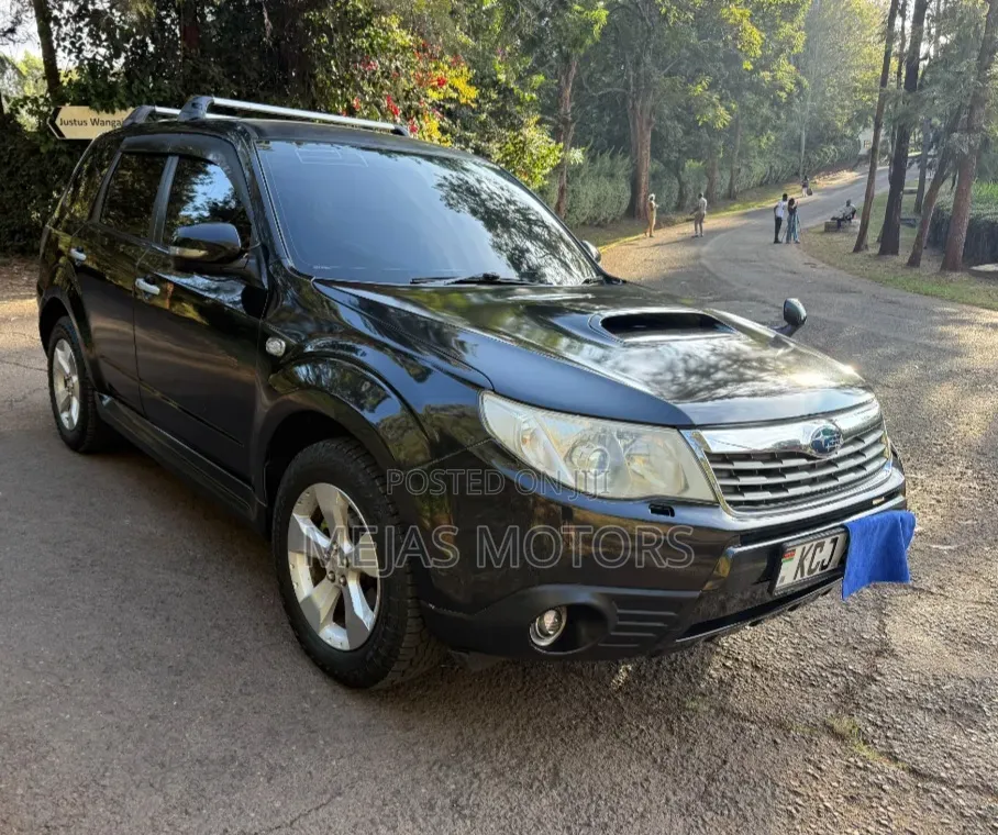 Subaru Forester 2011 Black