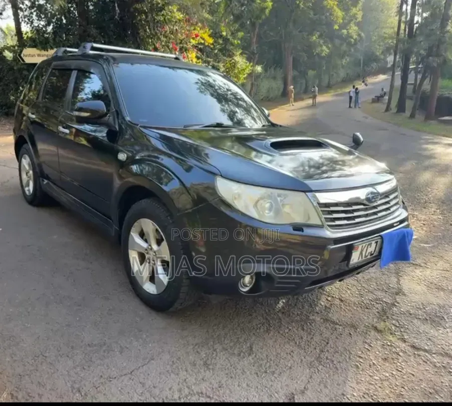 Subaru Forester 2011 Black