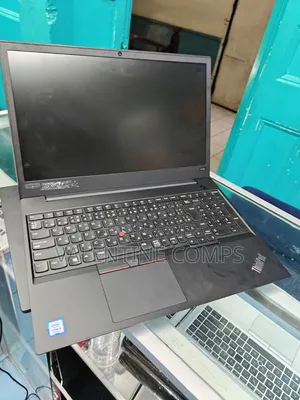 Laptop Lenovo 8GB Intel Core i3 HDD 500GB