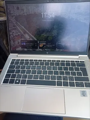 Laptop HP EliteBook 830 16GB Intel Core i7 SSD 256GB