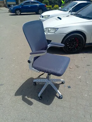 Armrest Adjustable Office Chair