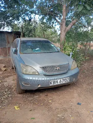 Toyota Harrier 3.0 V6 2005 Blue
