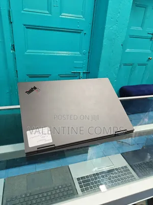 Laptop Lenovo ThinkPad X1 Yoga 16GB Intel Core i7 SSD 512GB