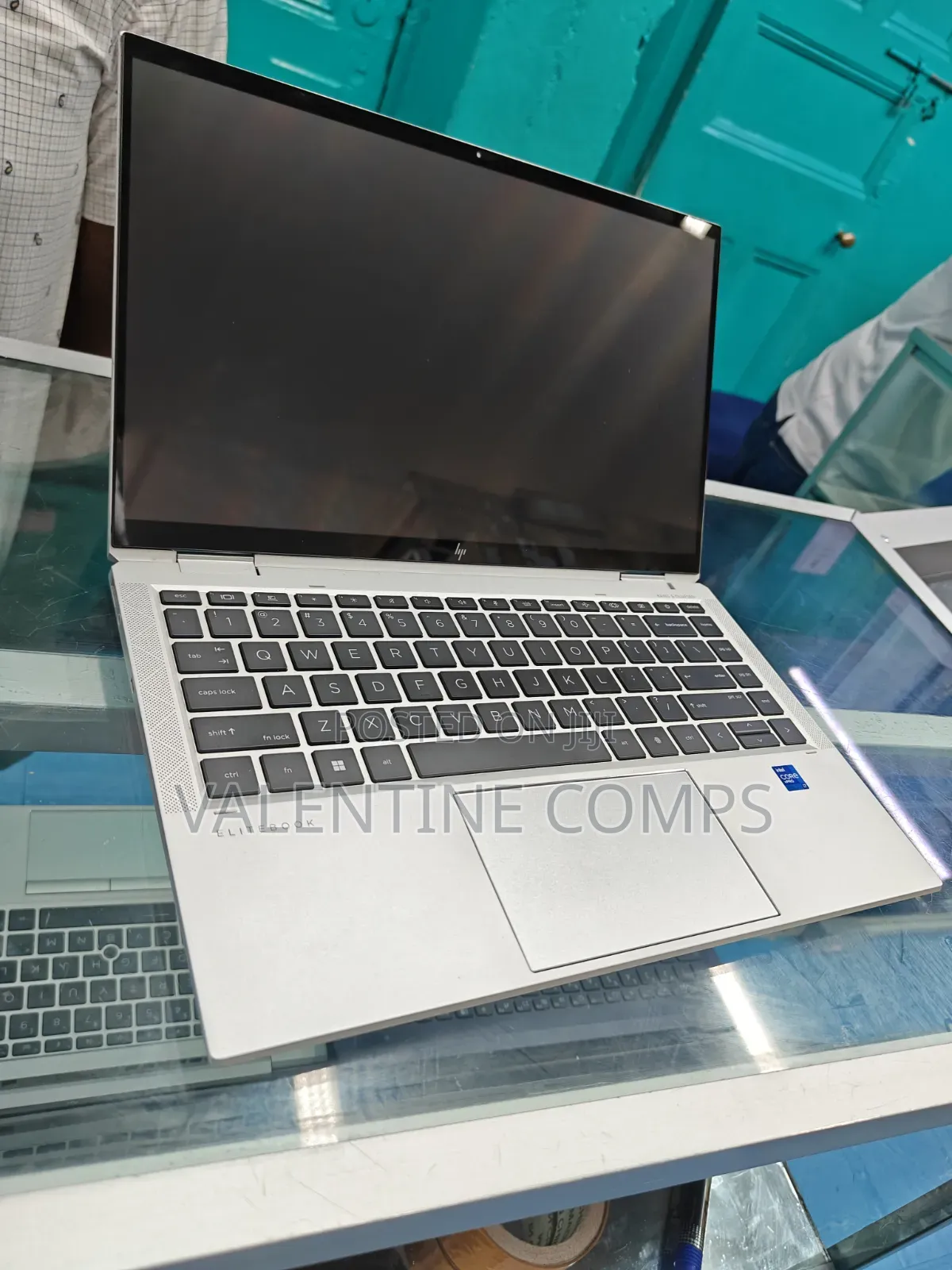 Laptop HP EliteBook 1040 G8 16GB Intel Core i7 SSD 512GB