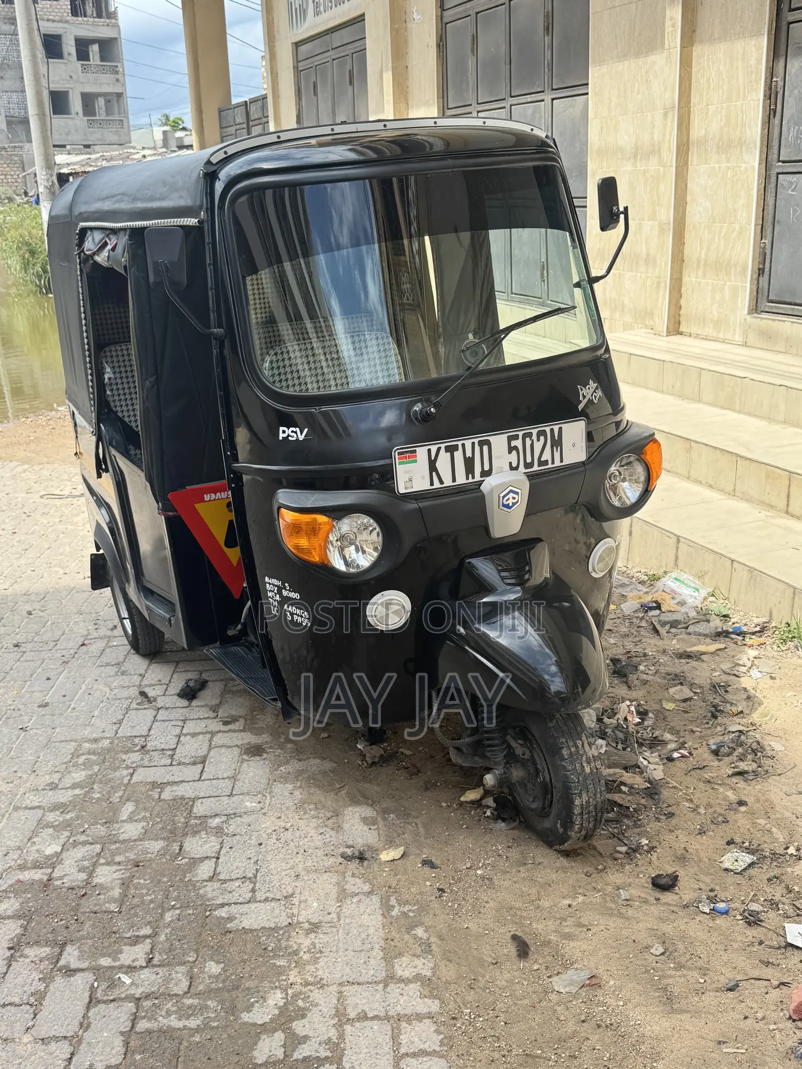 Piaggio 2025 Black