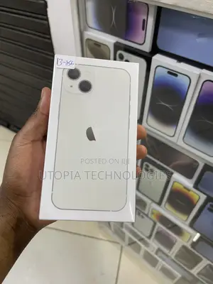 New Apple iPhone 13 256 GB White