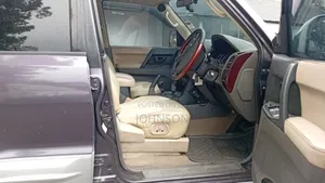 Mitsubishi Pajero GL 2000