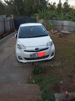 Toyota Ractis 2014 White