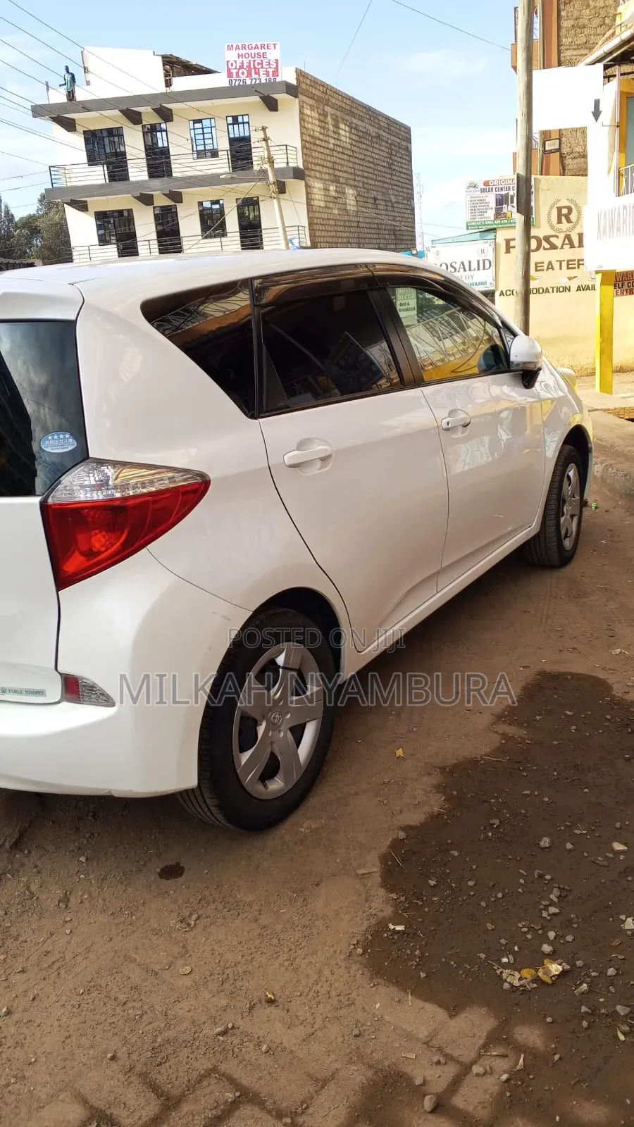 Toyota Ractis 2014 White