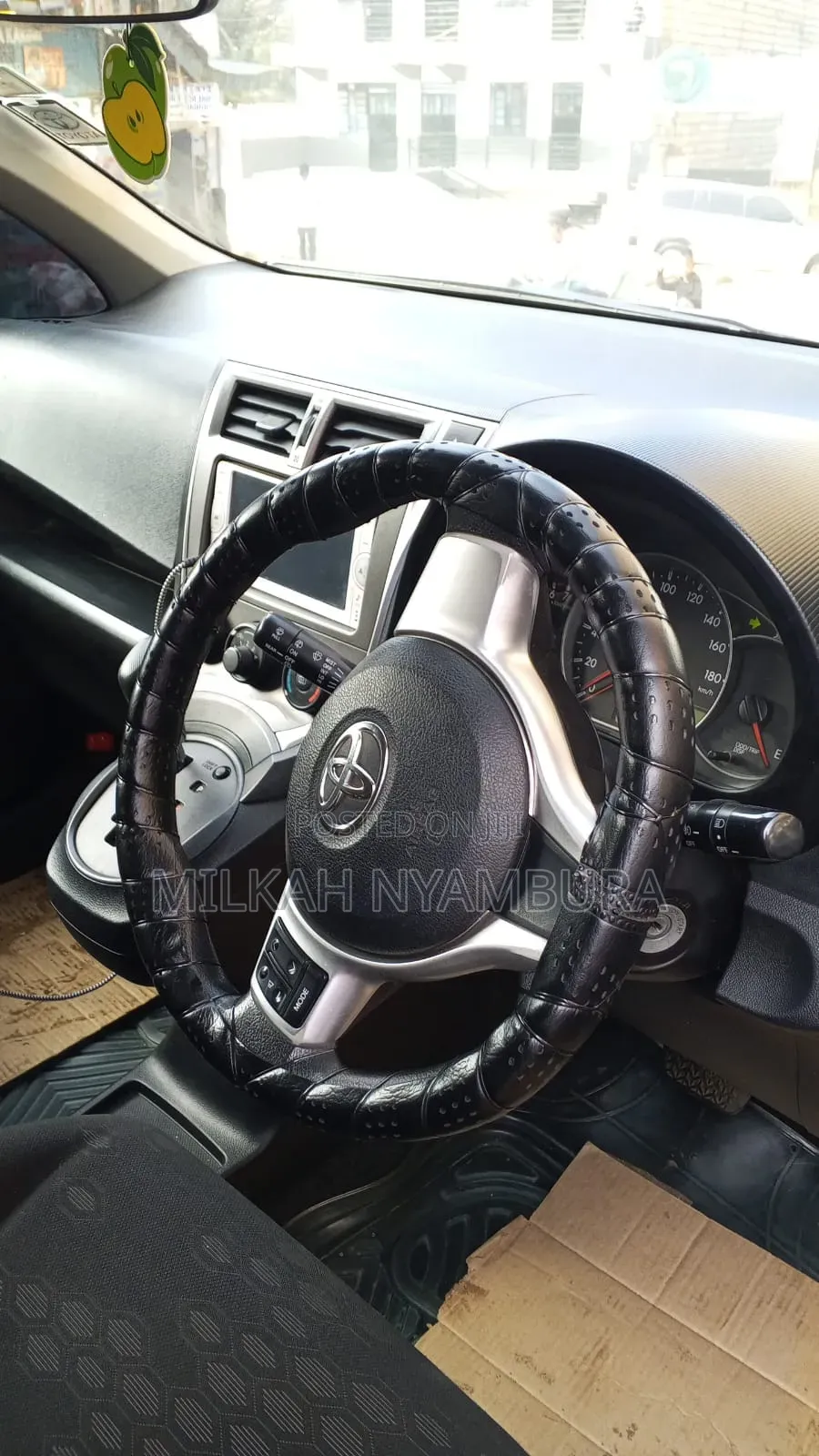 Toyota Ractis 2014 White