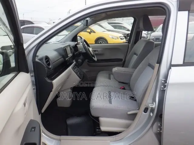 Toyota Passo 2020 Silver