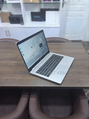 New Laptop HP EliteBook 845 G10 8GB AMD Ryzen 5 SSD 256GB