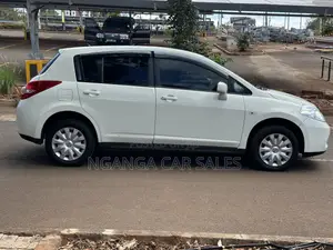 Nissan Tiida 2011 White