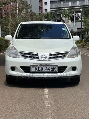 Nissan Tiida 2011 White