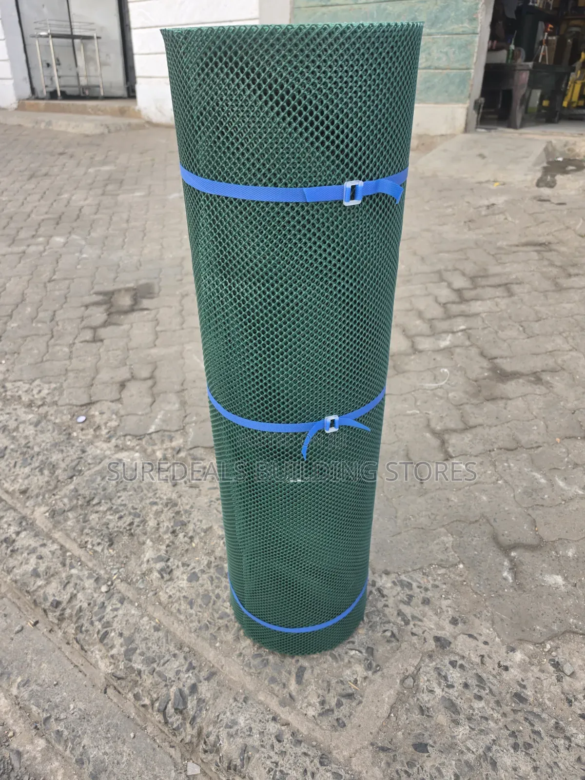 Plastic Chicken Wire Mesh, Poultry Mesh 1mtr by 25m.