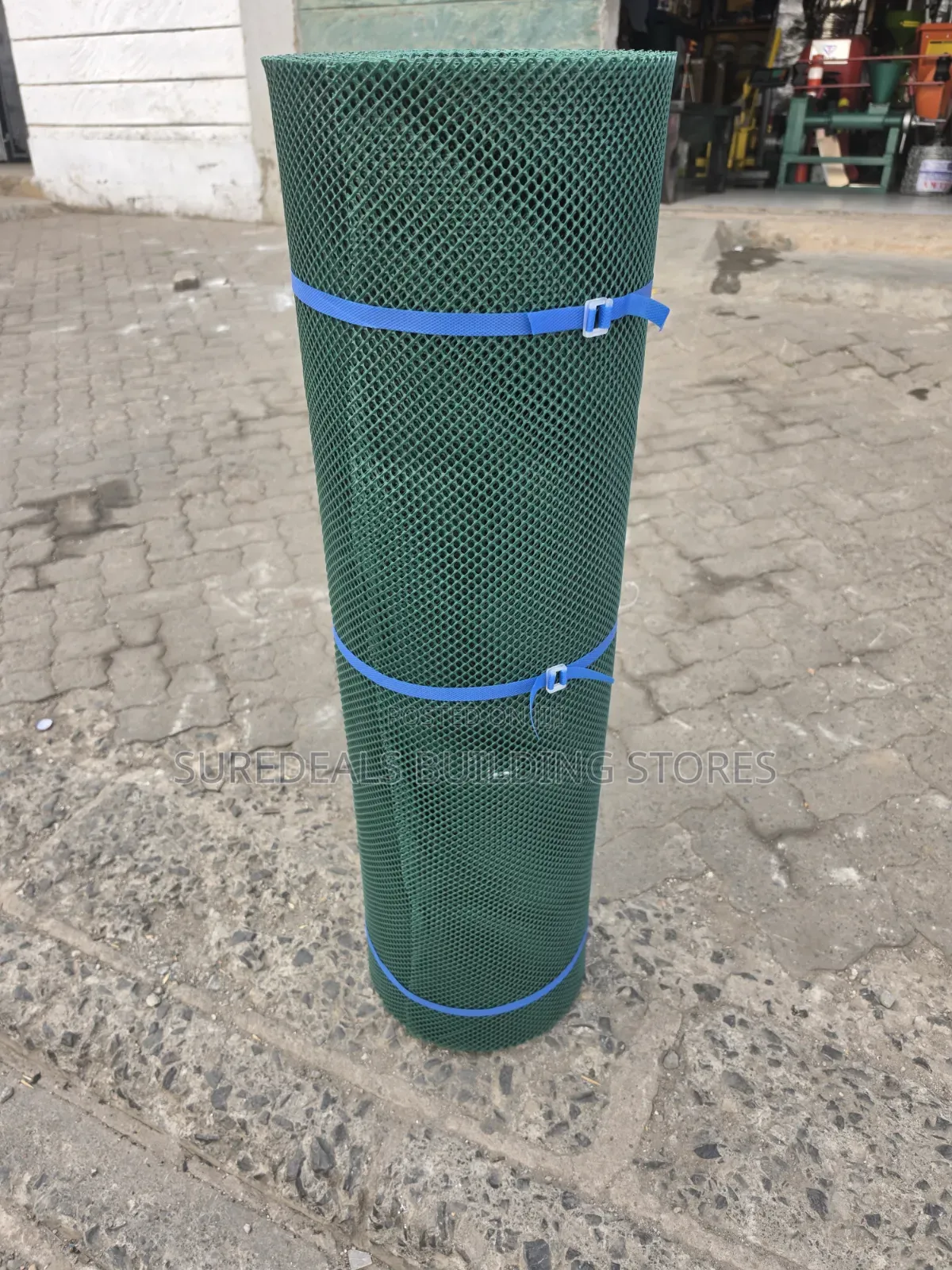 Plastic Chicken Wire Mesh, Poultry Mesh 1mtr by 25m.
