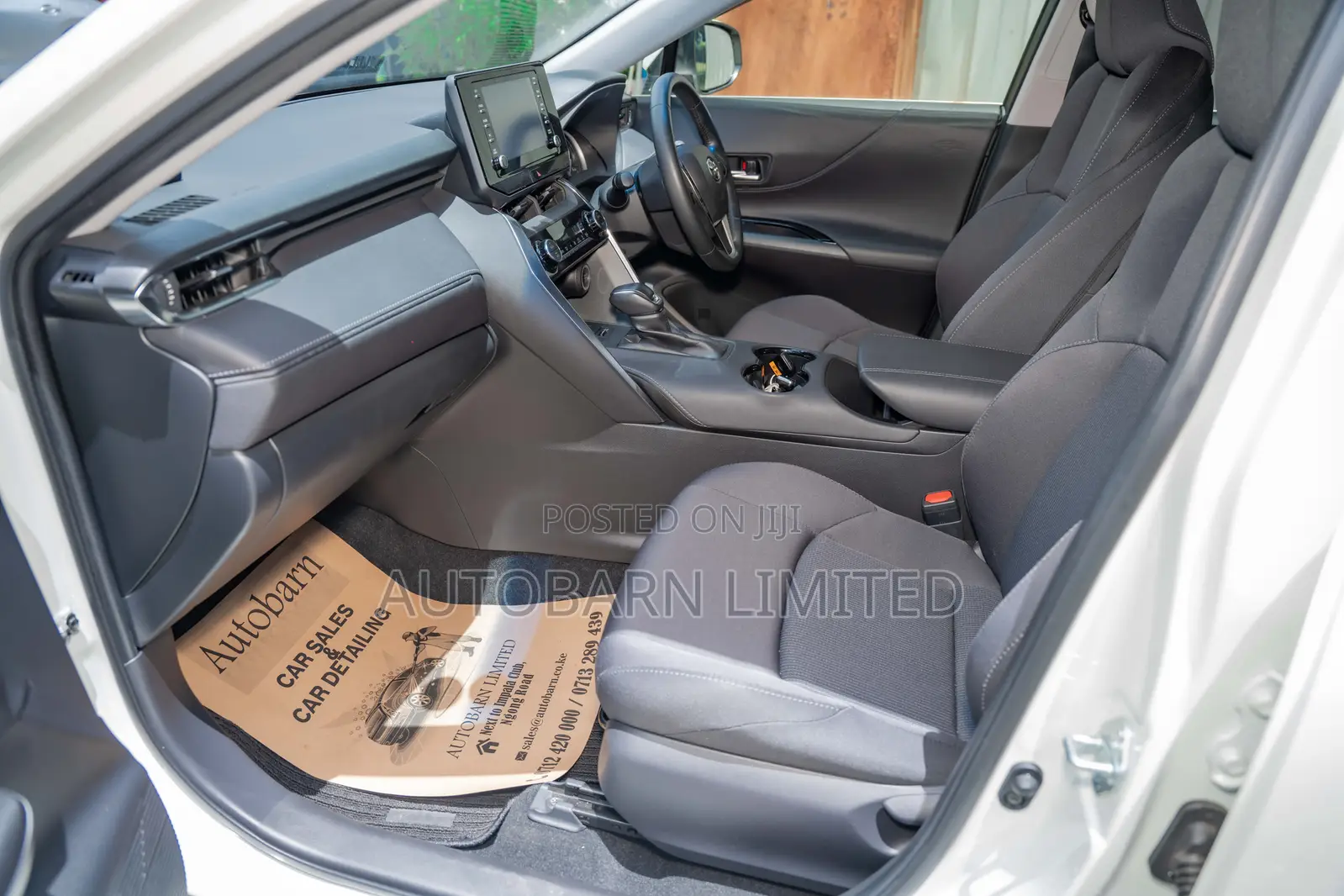 Toyota Harrier 2020 White