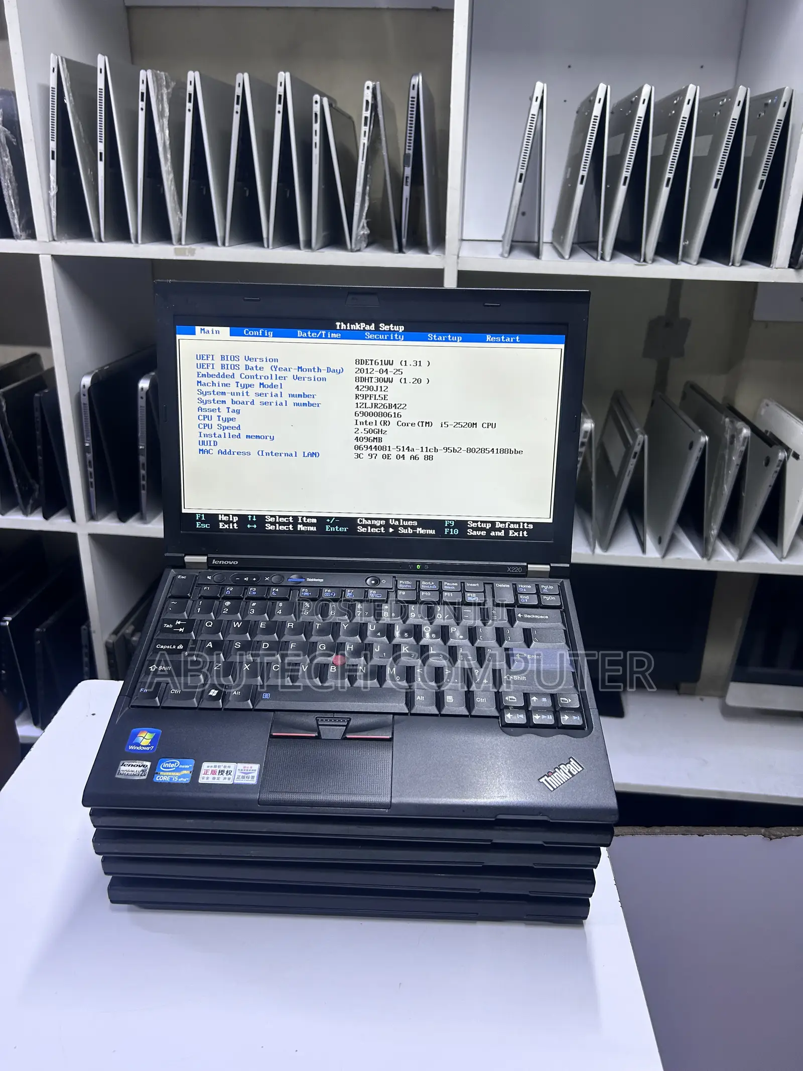Laptop Lenovo ThinkPad X220 4GB Intel Core i5 HDD 500GB