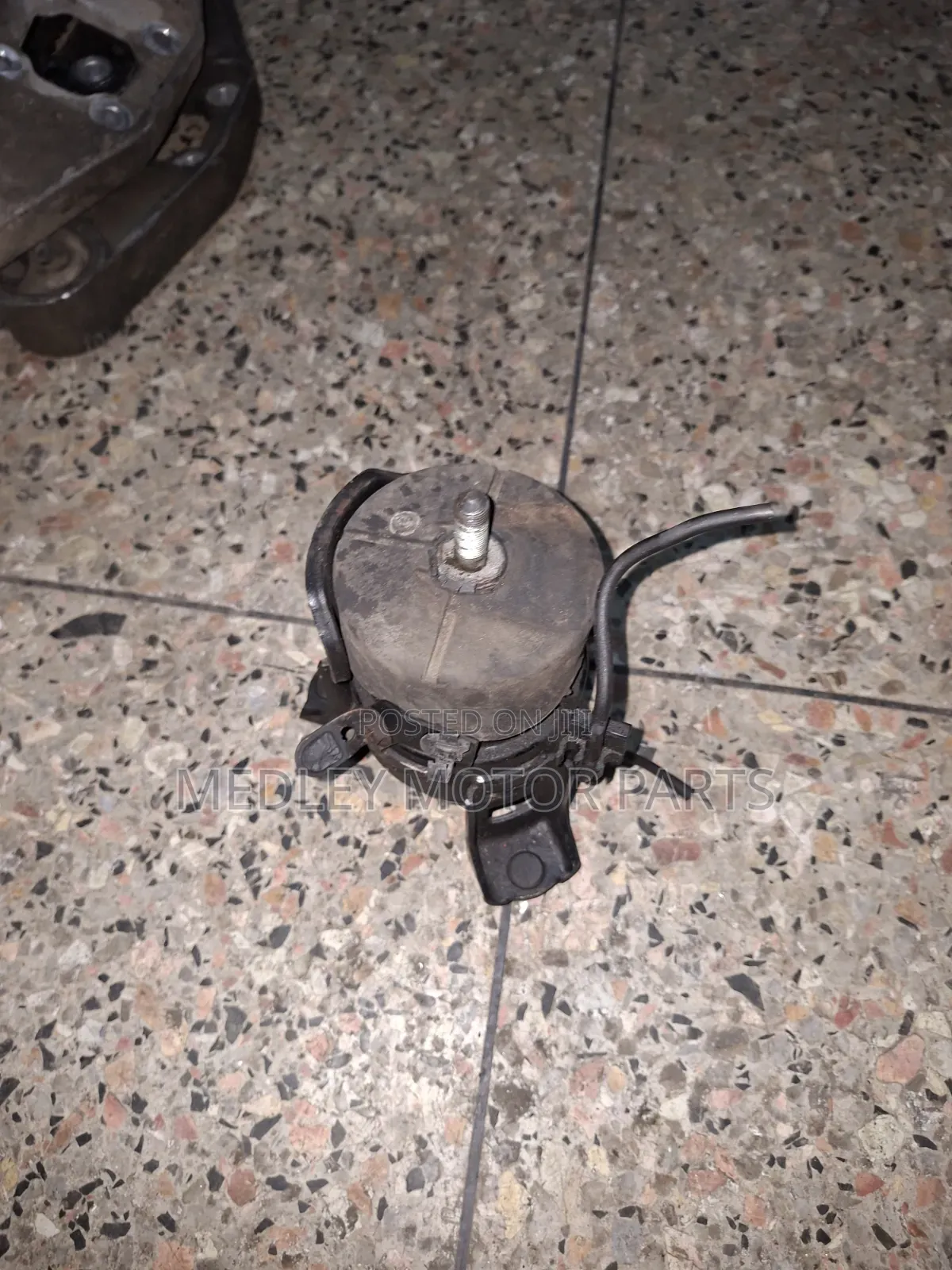 Harrier /Lexus Rx 350 Engine Mount