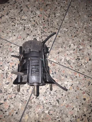 Harrier /Lexus Rx 350 Engine Mount
