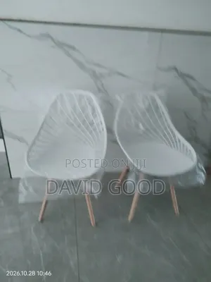 Eames Chair White Mesh