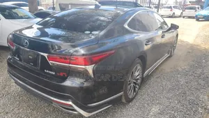 Lexus LS 2018 Black