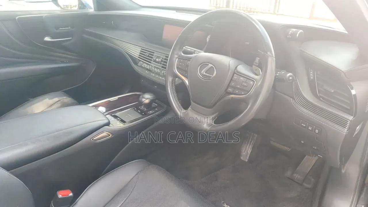 Lexus LS 2018 Black