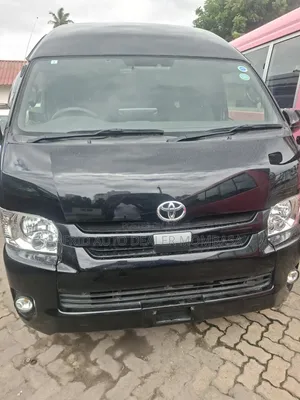 Toyota HiAce 2019 Black
