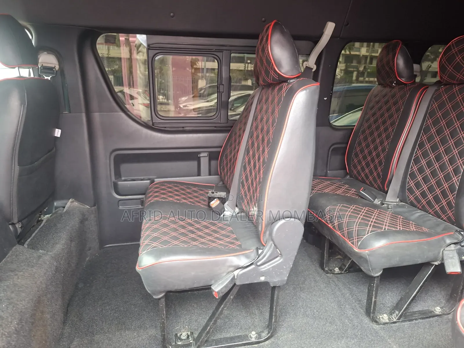 Toyota HiAce 2019 Black
