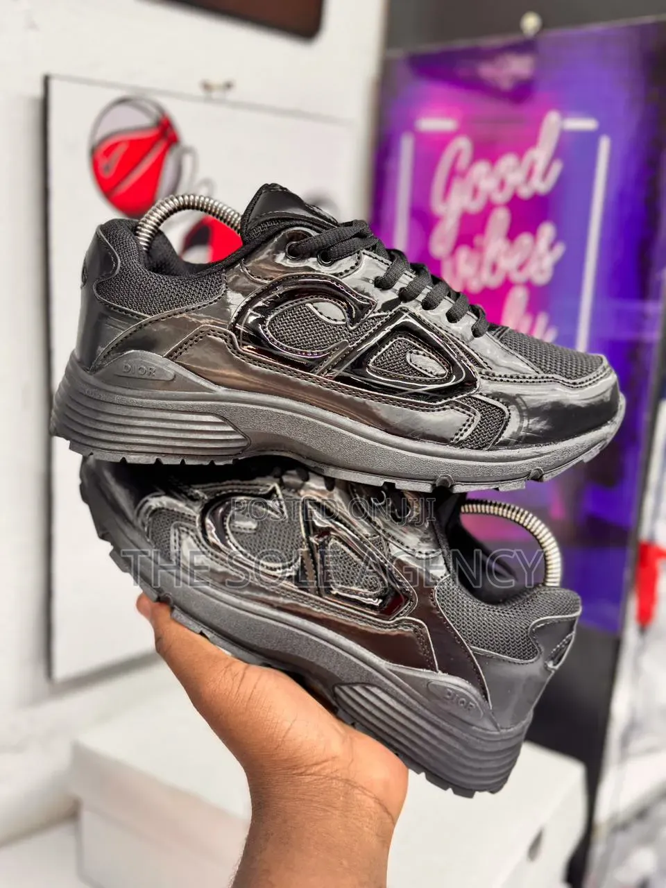 Christian Dior B30