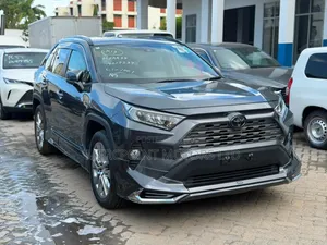 Toyota RAV4 2020 Blue