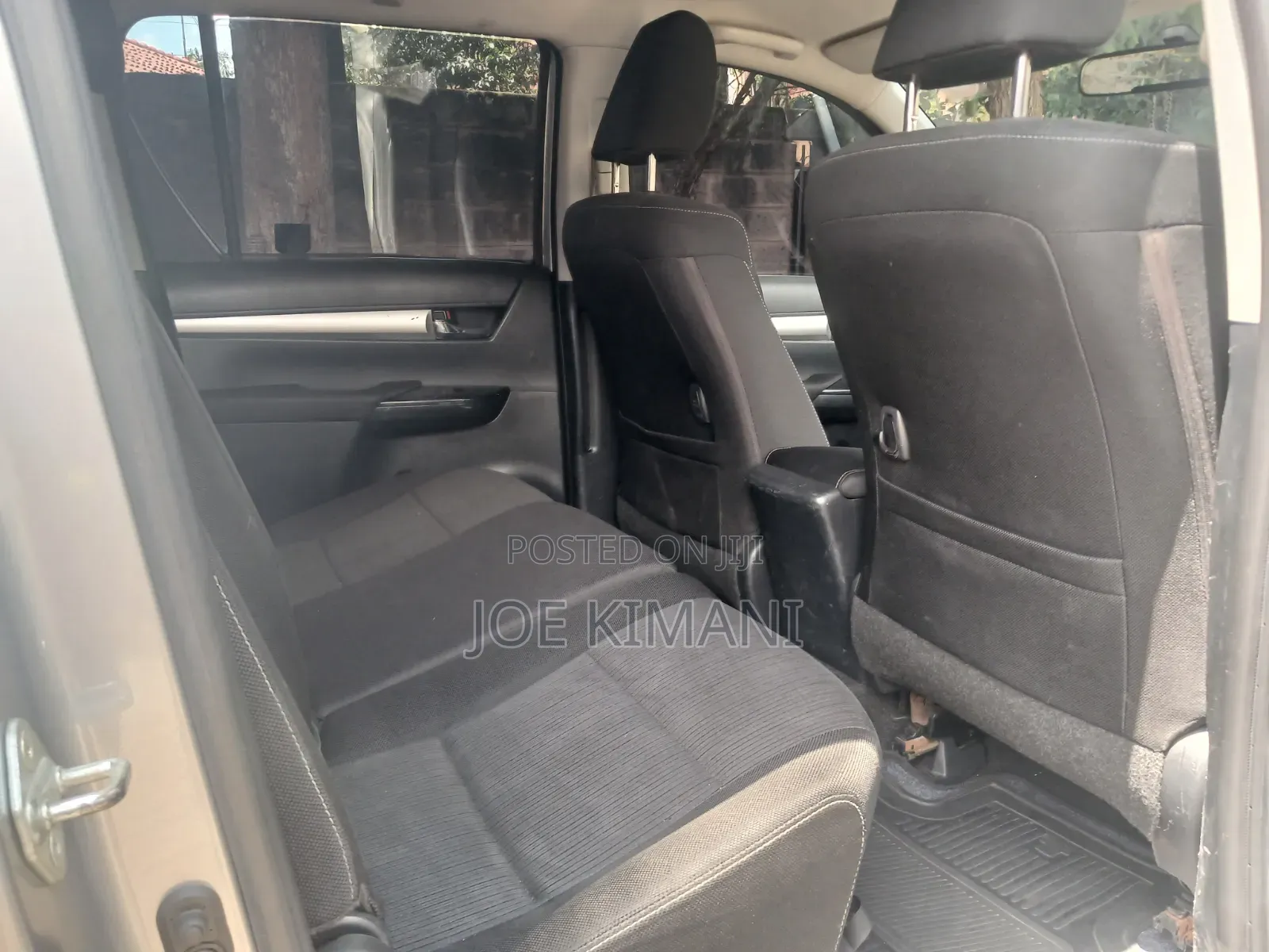 Toyota Hilux 2020 Silver